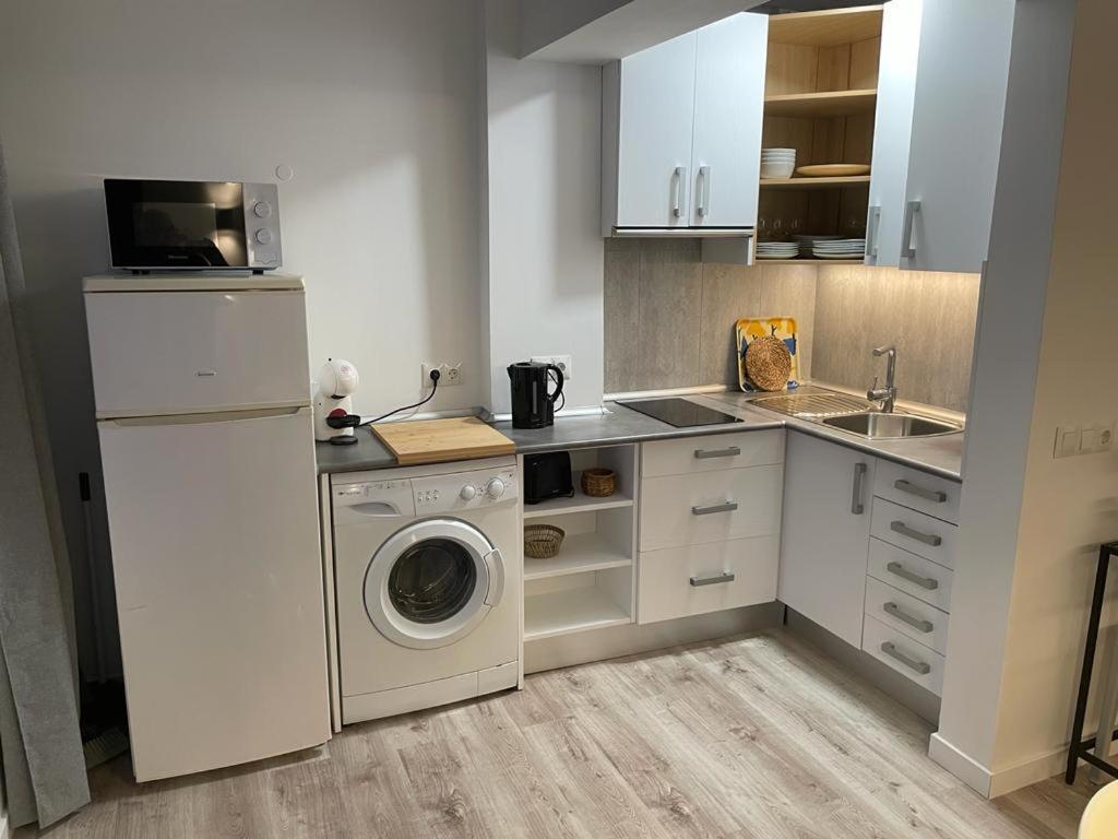 Apartamento C Y L Torremolinos Luaran gambar